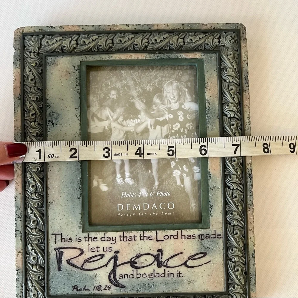 Vintage picture frame